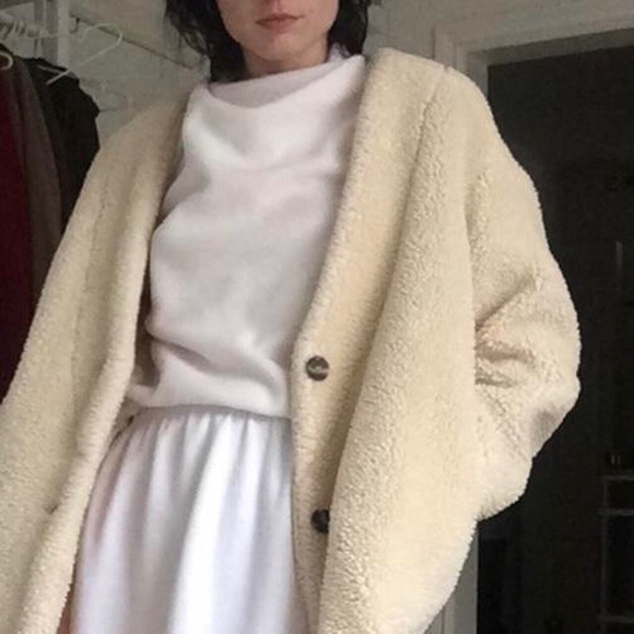 Cozy Cream Coat - Picture 1 of 4